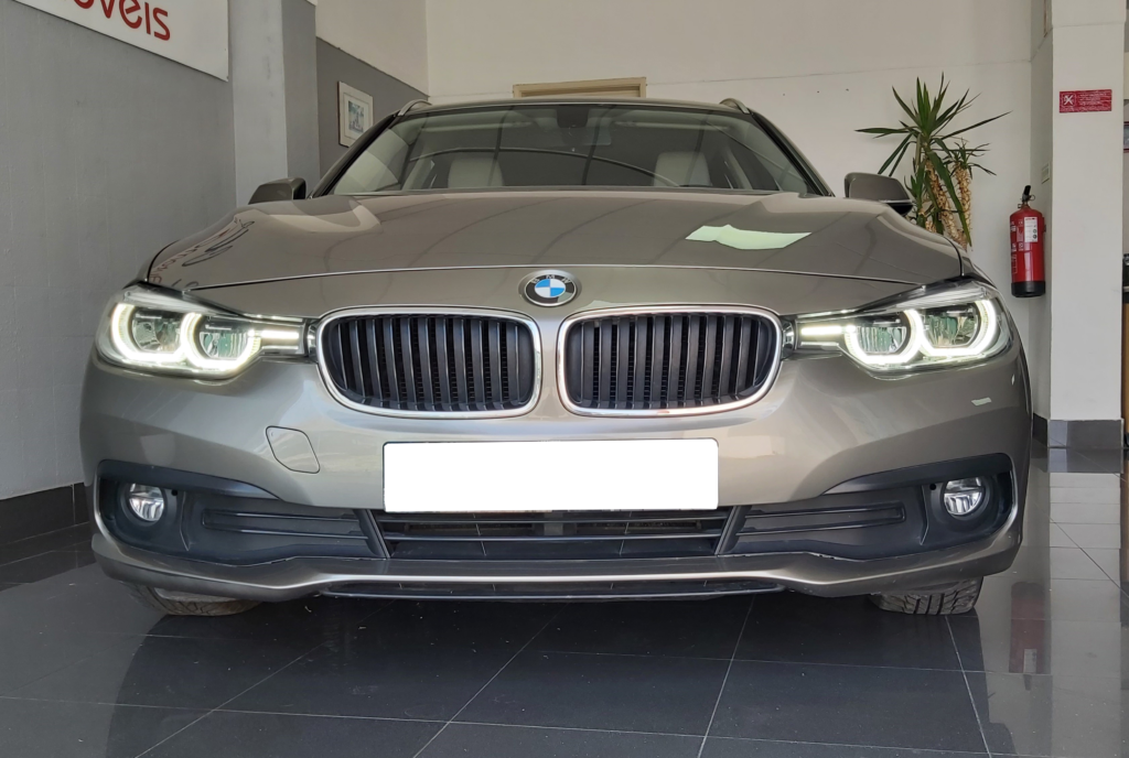 BMW 320d Touring ED Line Luxury Auto 2016, foto 3