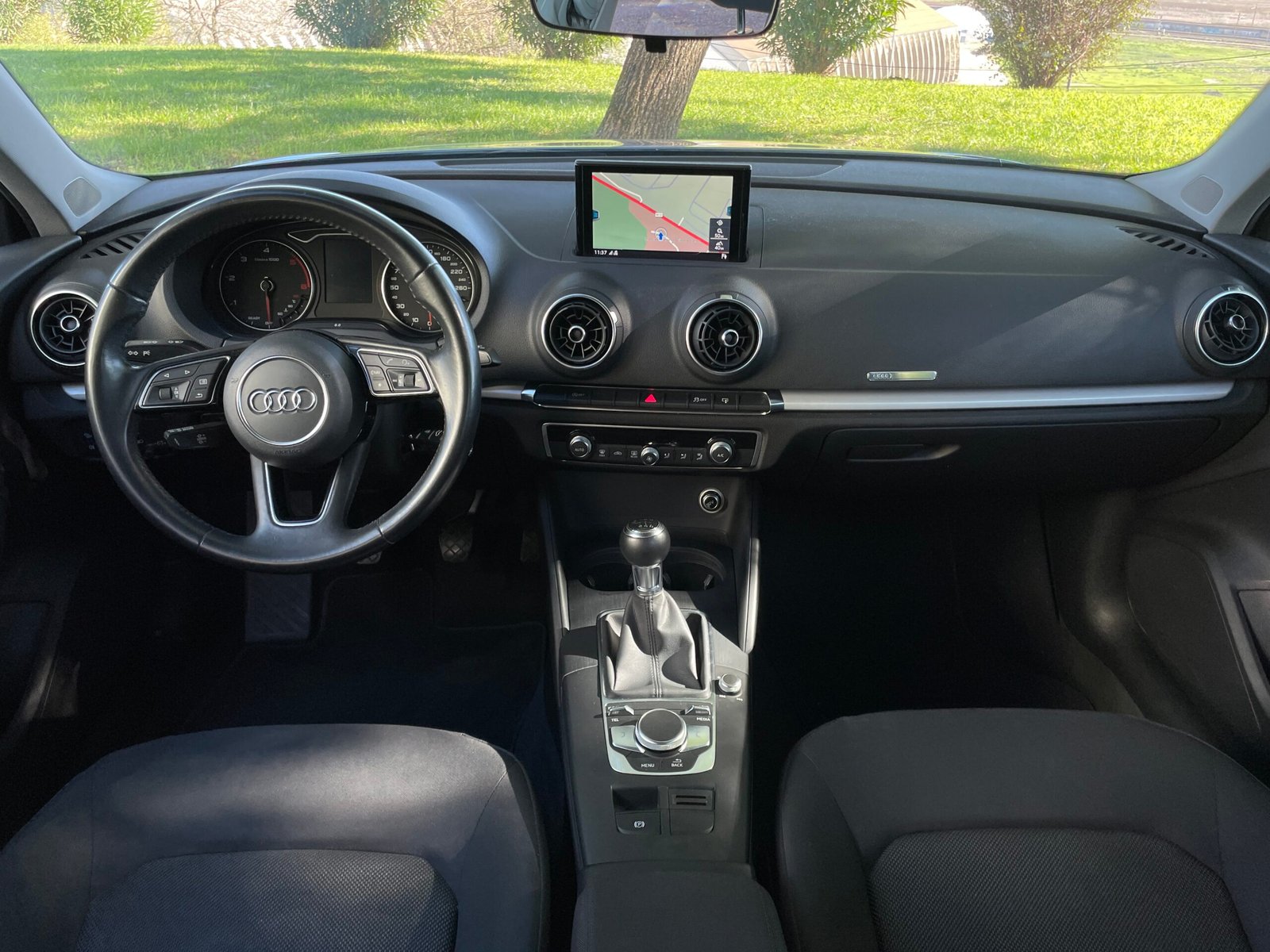 
								Audi A3 Sportback 1.6 TDI Design full									