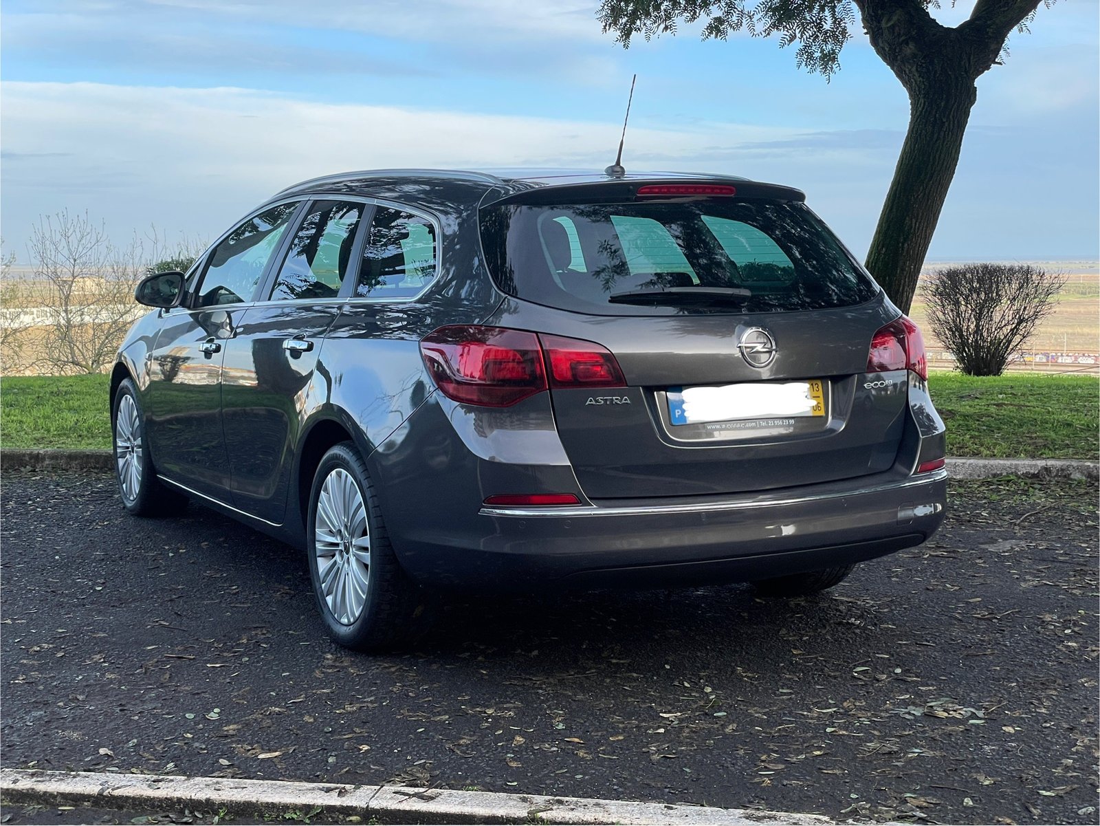 
								Opel Astra Sports Tourer 1.3 CDTI Cosmo full									
