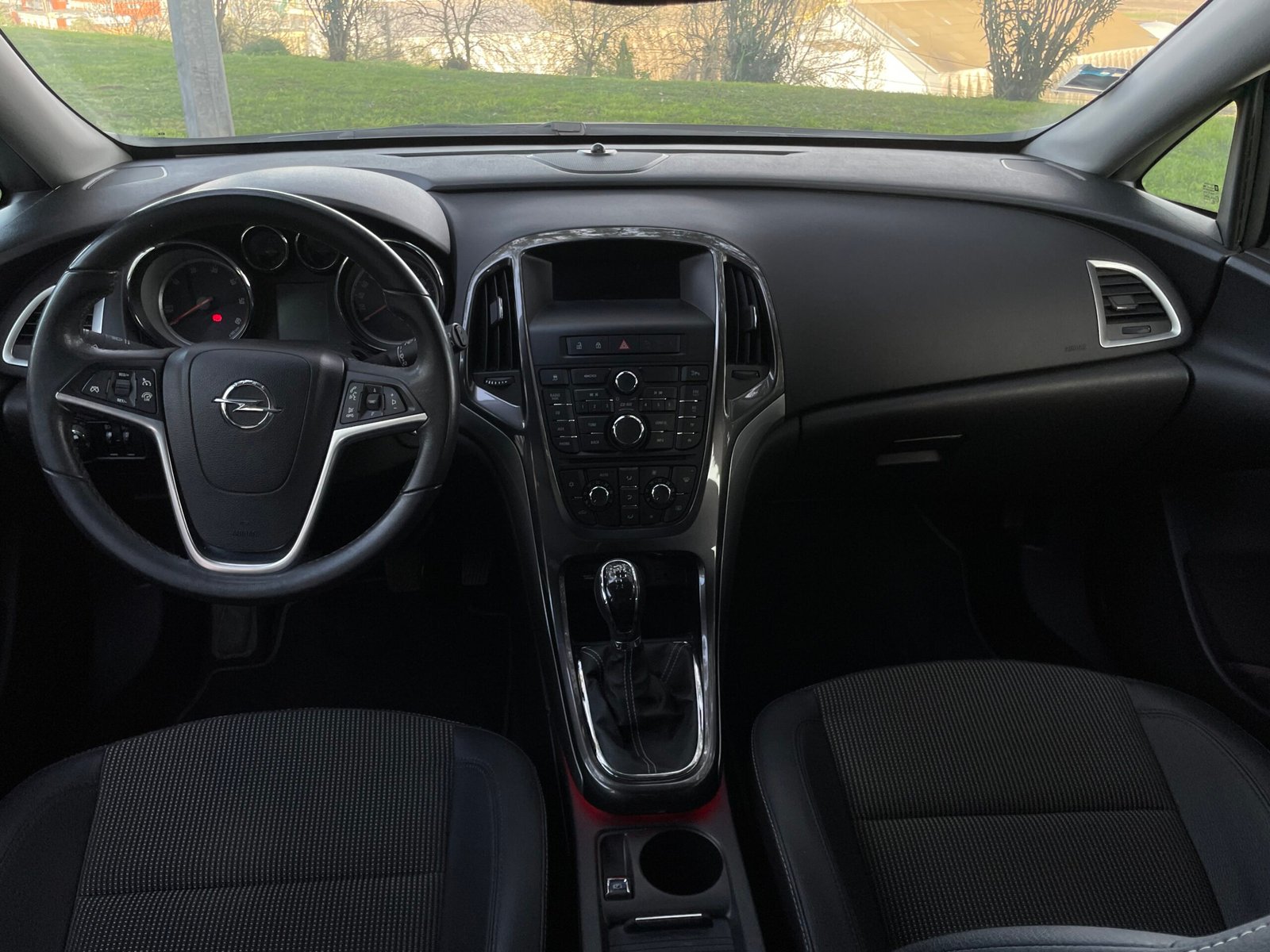 
								Opel Astra Sports Tourer 1.3 CDTI Cosmo full									