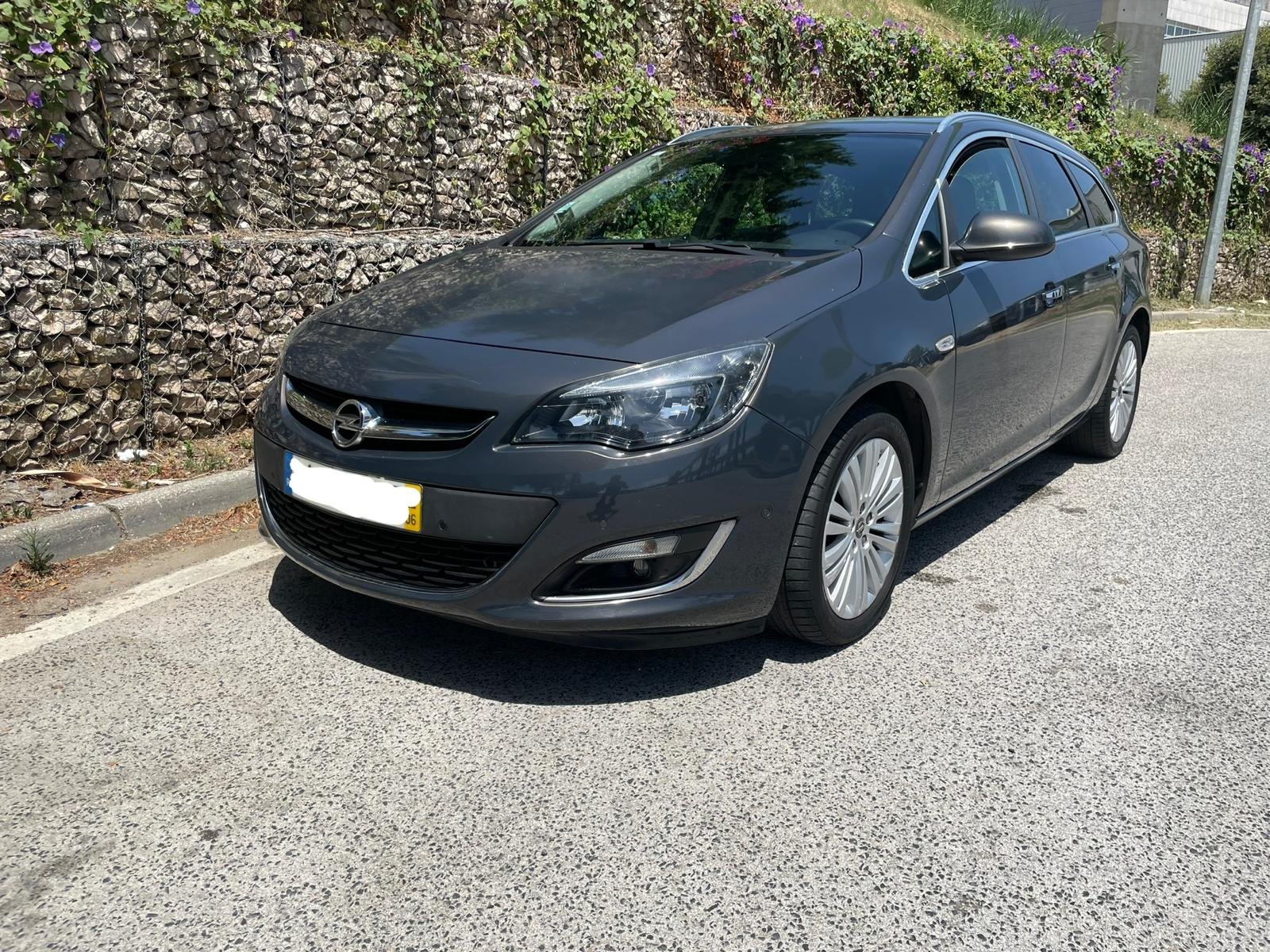 
								Opel Astra Sports Tourer 1.3 CDTI Cosmo full									