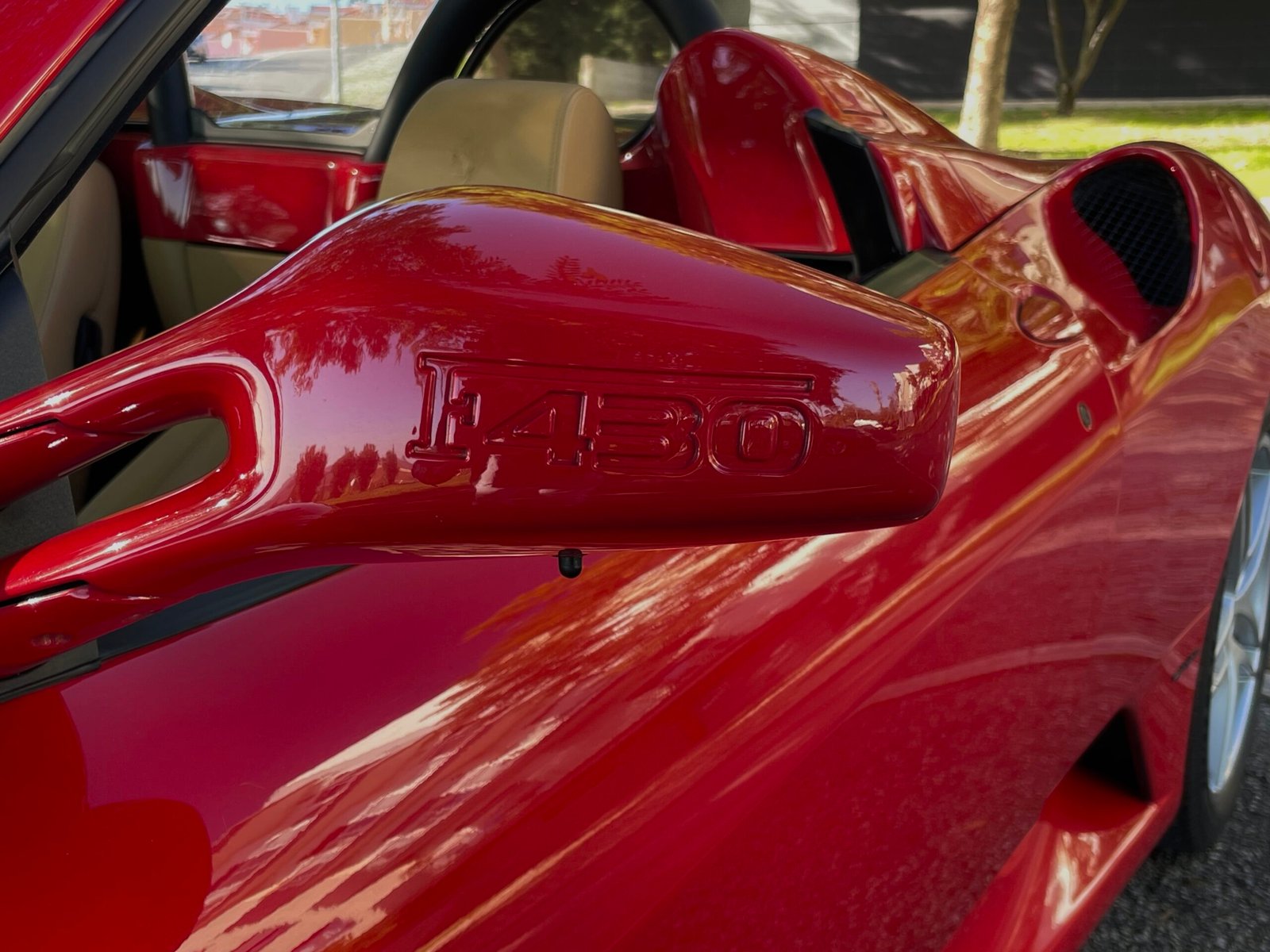 
								Ferrari F430 Spider F1 full									