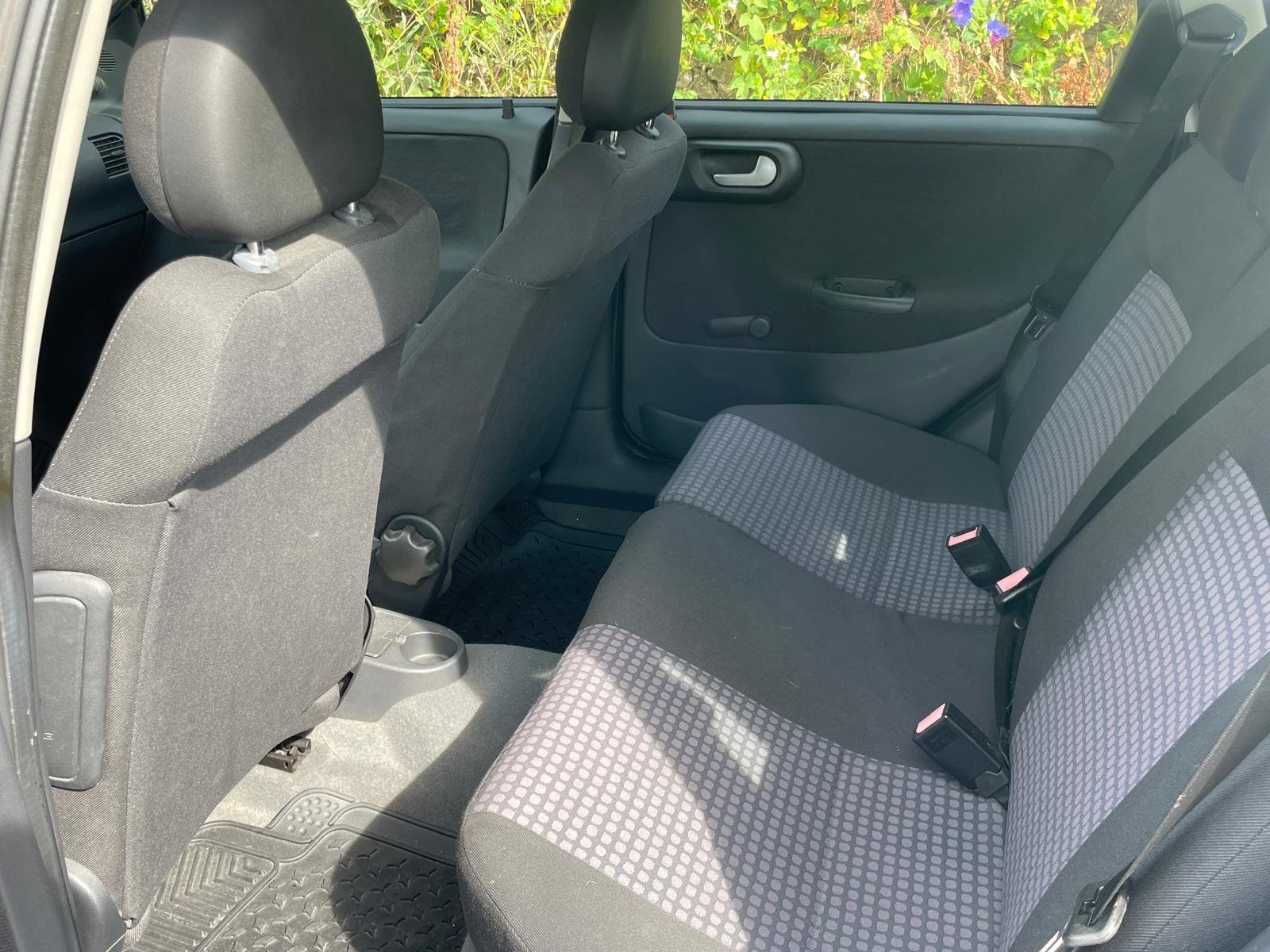 
								Opel Corsa 1.3 CDTI 2005 full									