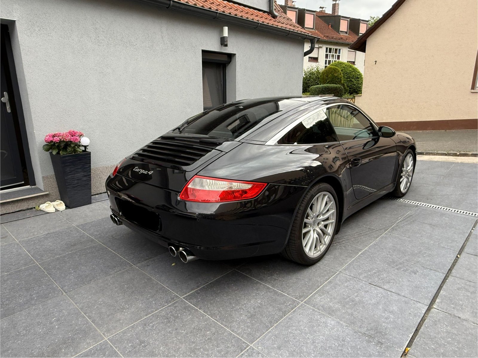 
								Porsche 911 Targa 4 (997) full									