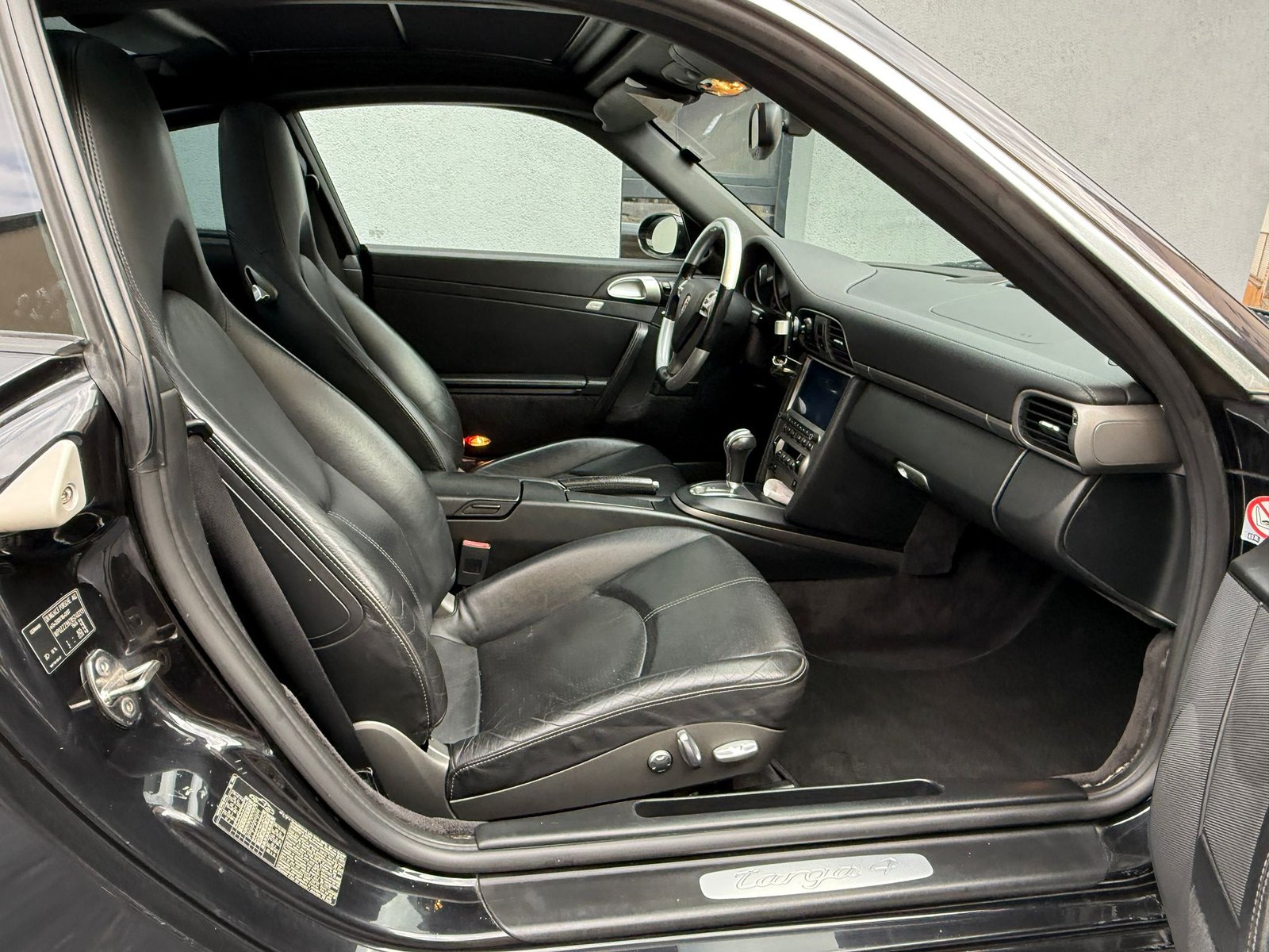 
								Porsche 911 Targa 4 (997) full									