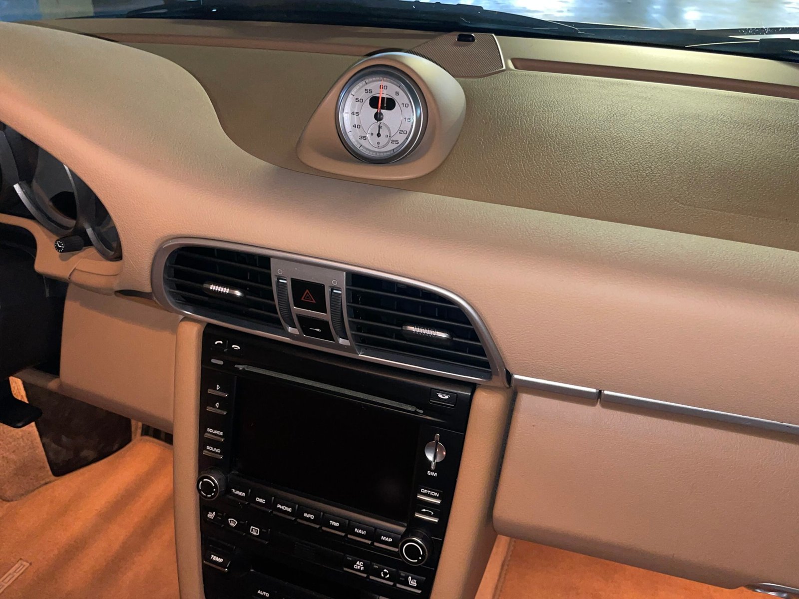 
								Porsche 911 Carrera S (997) full									