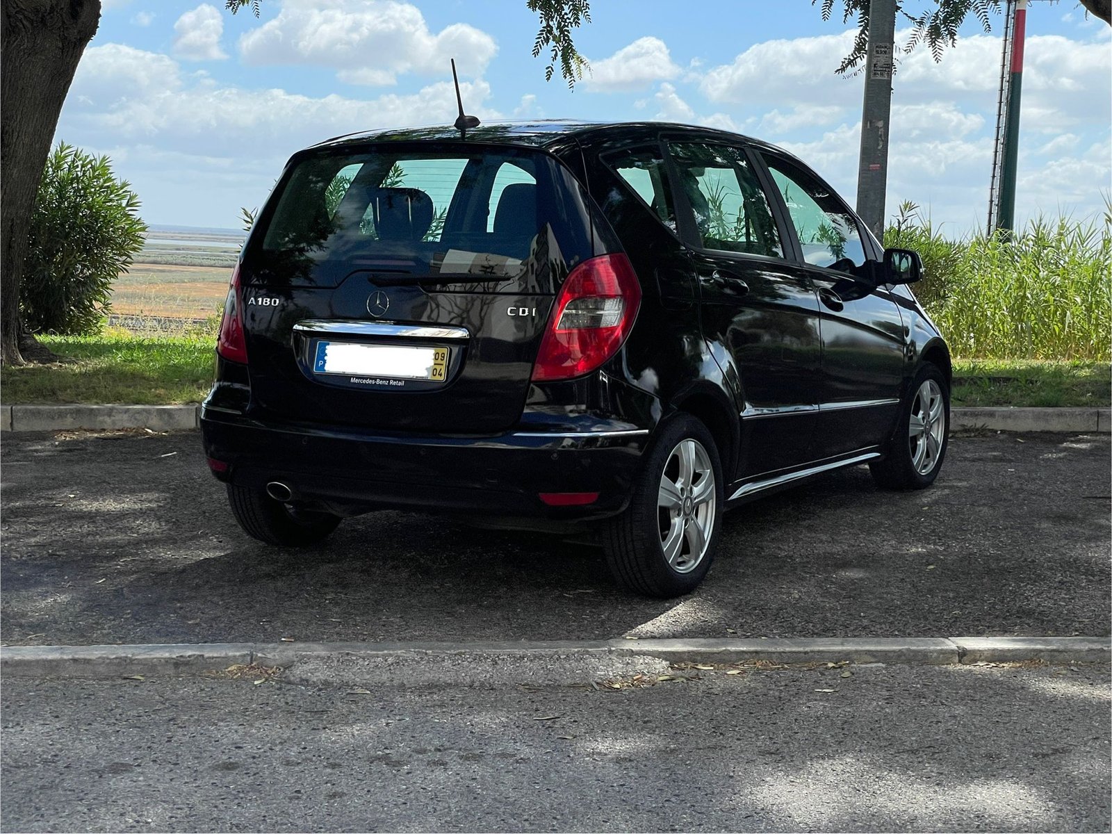 
								Mercedes-Benz A180 CDI full									