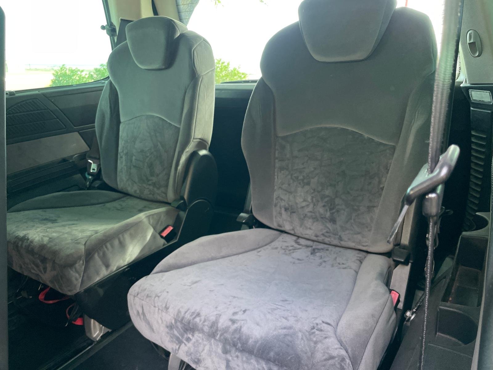 
								Citroen C8 2.0 HDI full									