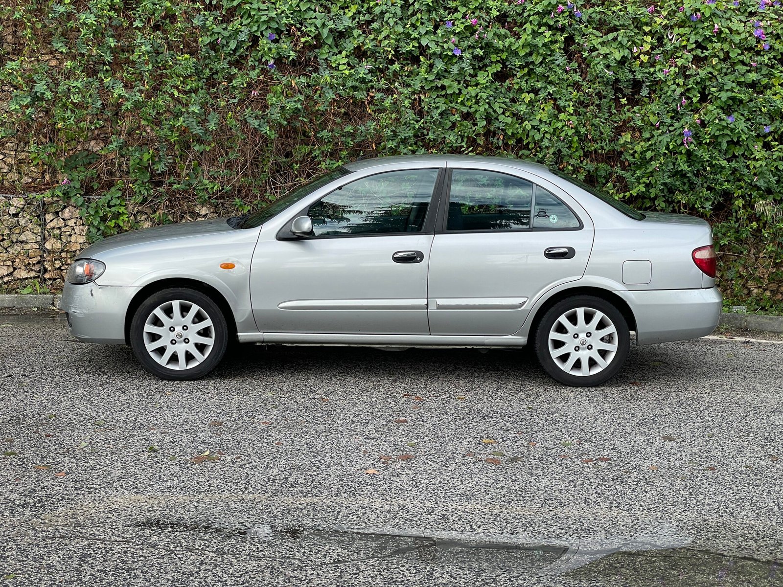 
								Nissan Almera 1.5 DCI full									