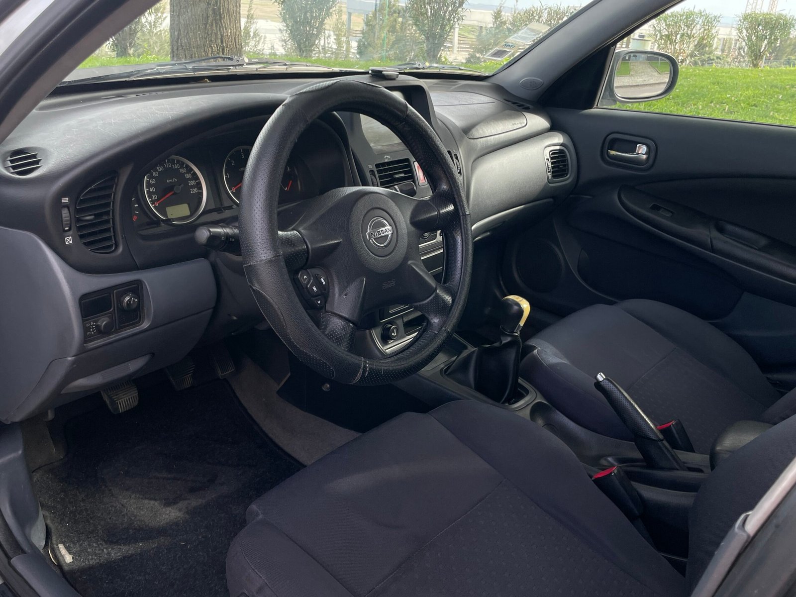 
								Nissan Almera 1.5 DCI full									