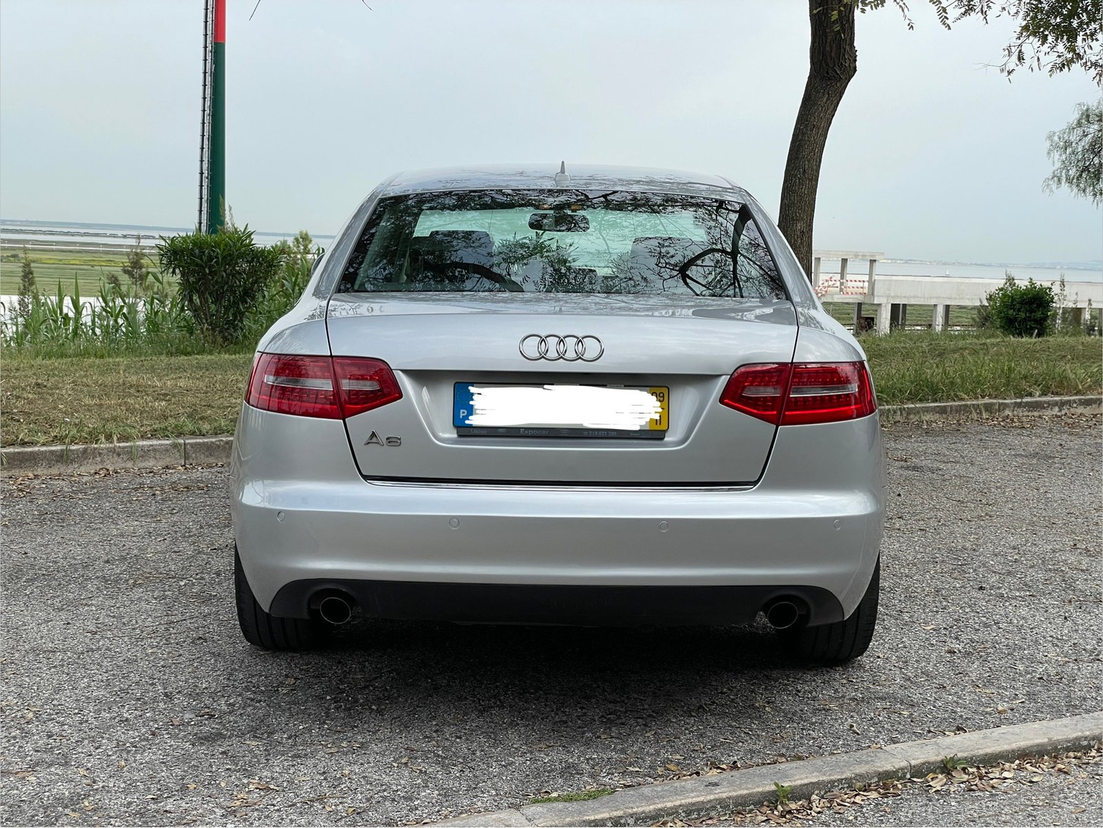 
								Audi A6 2.0 TDI full									