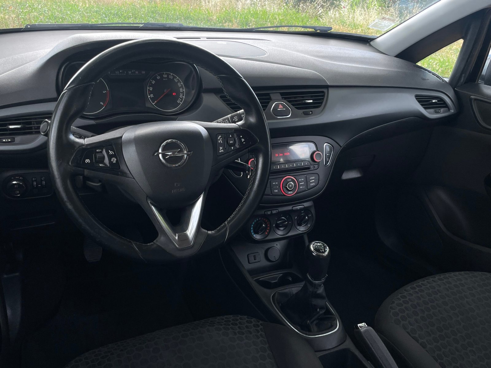 
								Opel Corsa full									