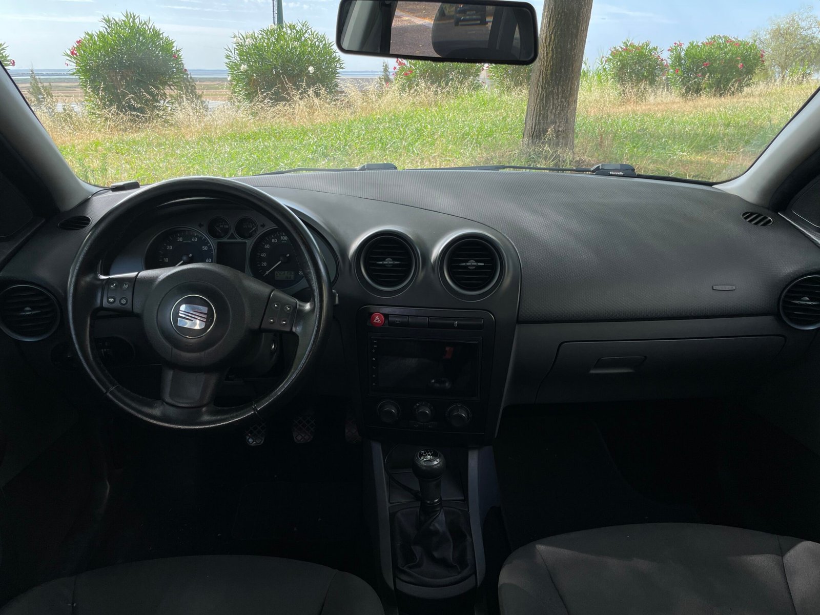 
								Seat Ibiza 1.2 full									